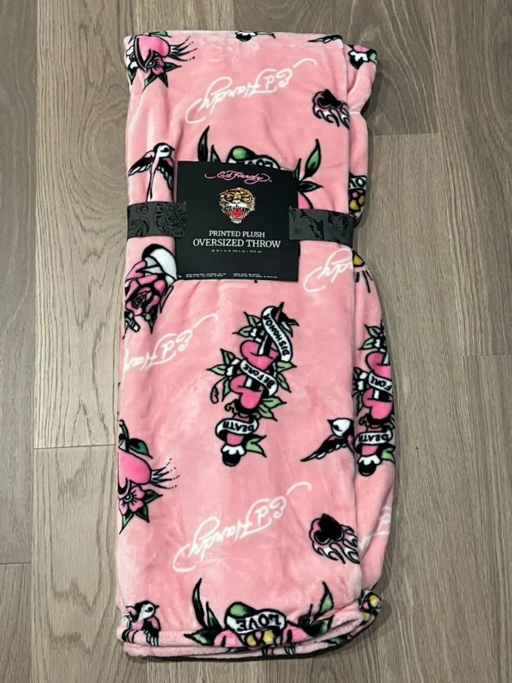 ED HARDY Pink Plush Oversized Throw Blanket 60x70 Skull Roses Floral Tattoo Y2K